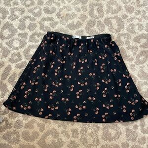 Hollister Ultra High-Rise Floral Skirt Medium